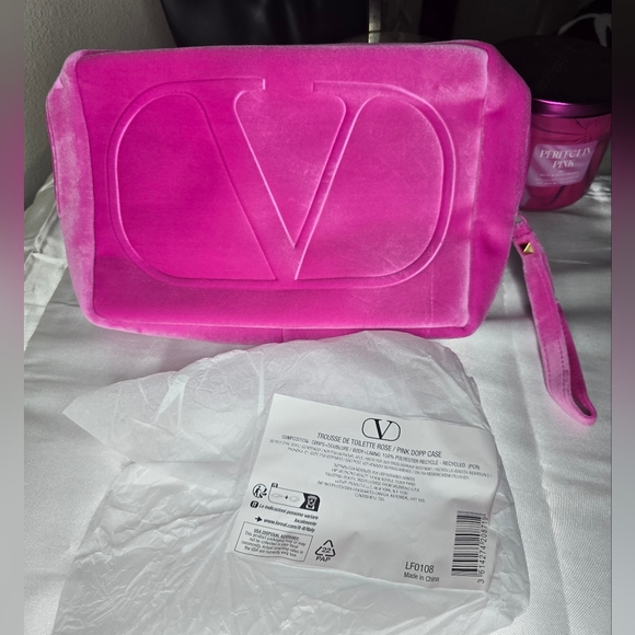 NEW Valentino Garavani Beauty Line Velour Logo Clutch!